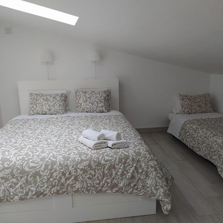 Isaura Home Peniche Rum bild