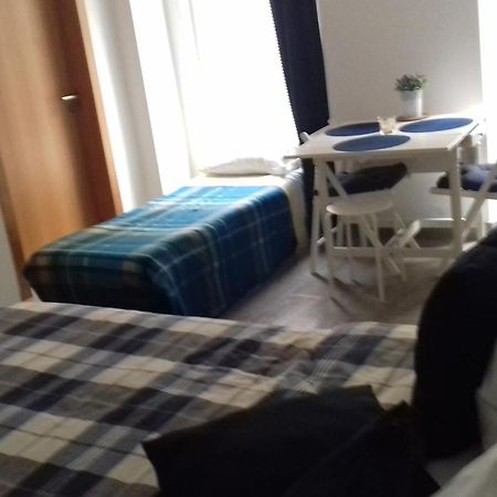 Isaura Home Peniche Rum bild